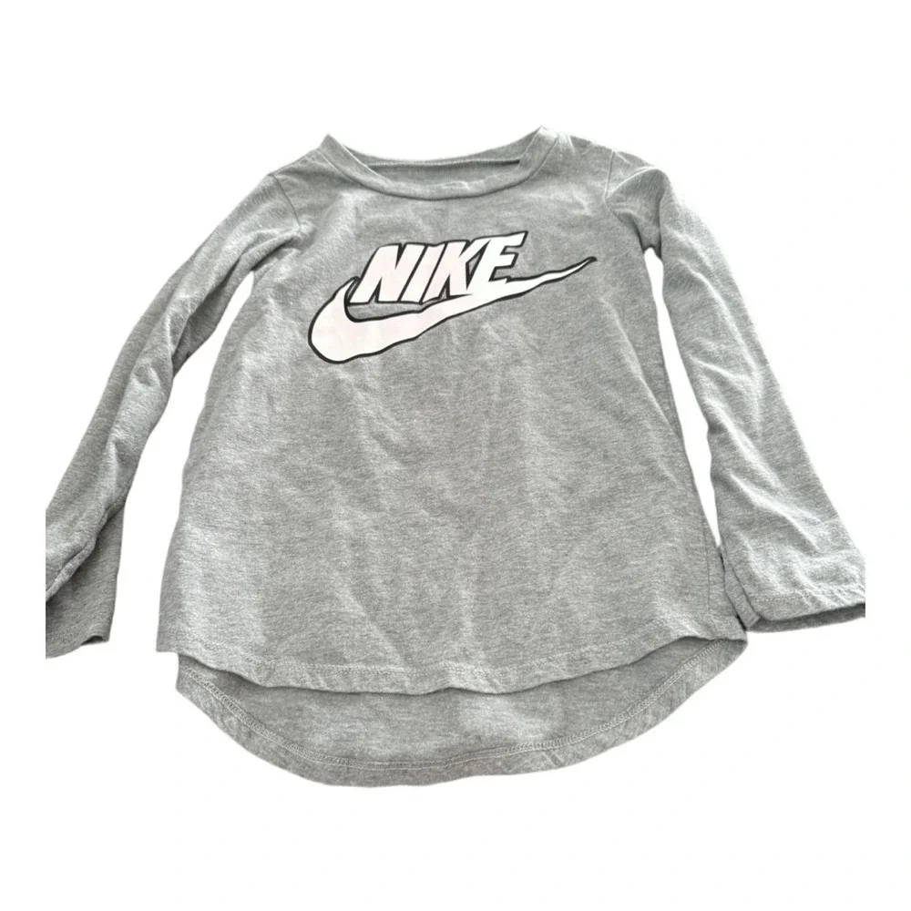Nike Gray Little Girls Long Sleeve Logo Tee Size Small 4-5 Years Active Wear